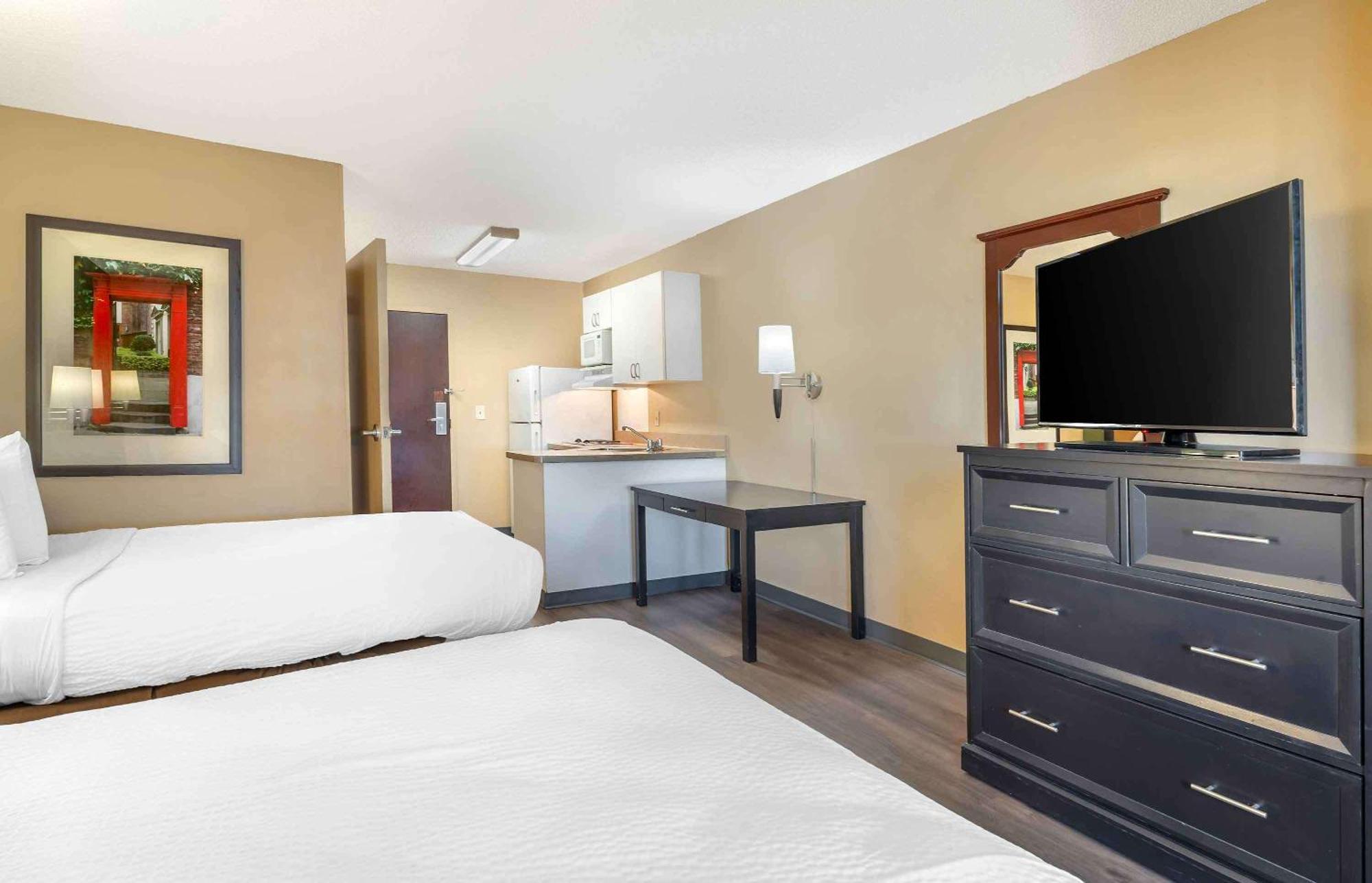 เอ็กซ์เทนด์ สเตย์ อเมริกา โอ๊กแลนด์-เอเมอรีวิลล์ Hotel ภายนอก รูปภาพ