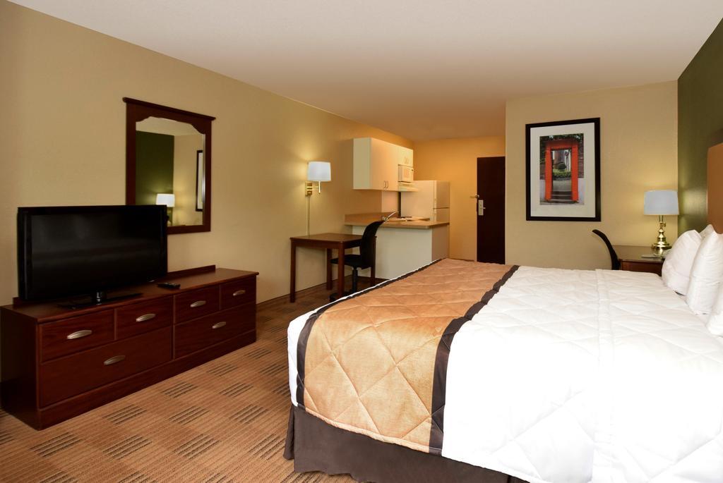 เอ็กซ์เทนด์ สเตย์ อเมริกา โอ๊กแลนด์-เอเมอรีวิลล์ Hotel ภายนอก รูปภาพ