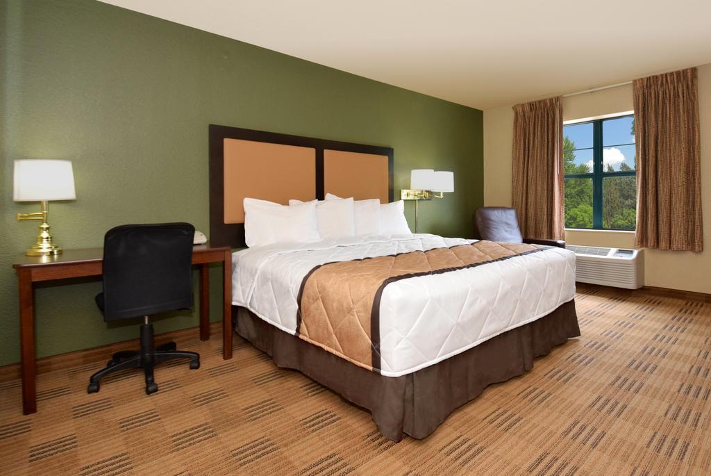 เอ็กซ์เทนด์ สเตย์ อเมริกา โอ๊กแลนด์-เอเมอรีวิลล์ Hotel ภายนอก รูปภาพ